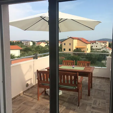Apartamento Vinko *