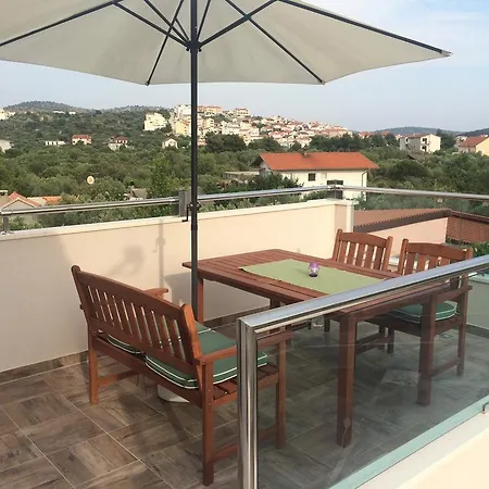 Apartamento Vinko *