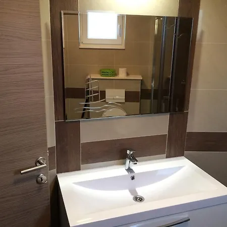 Apartamento Vinko Rogoznica (Sibenik-Knin)